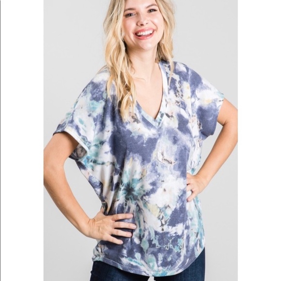 NEW! Tie Dye V-Neck Tunic! - Picture 2 of 6
